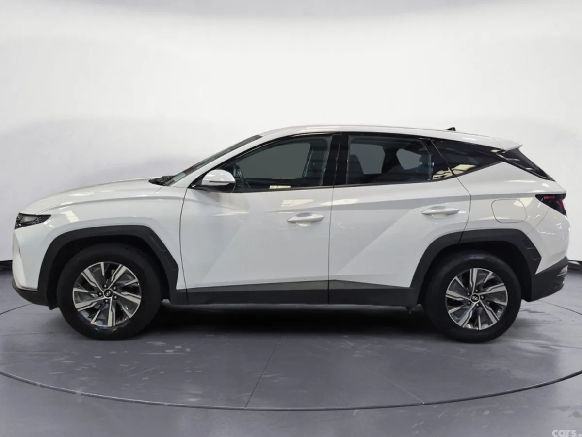 Hyundai Tucson MPV, Diesel, 2023, White