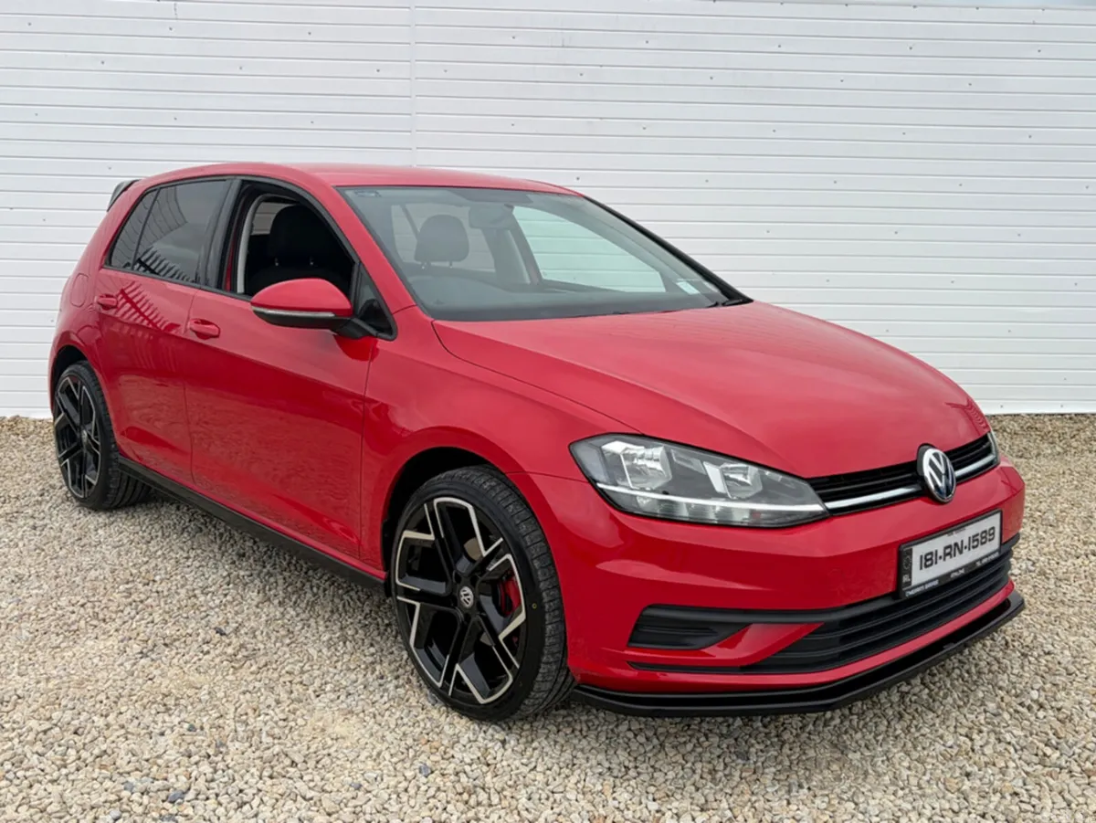 Volkswagen Golf Hatchback, Diesel, 2018, Red