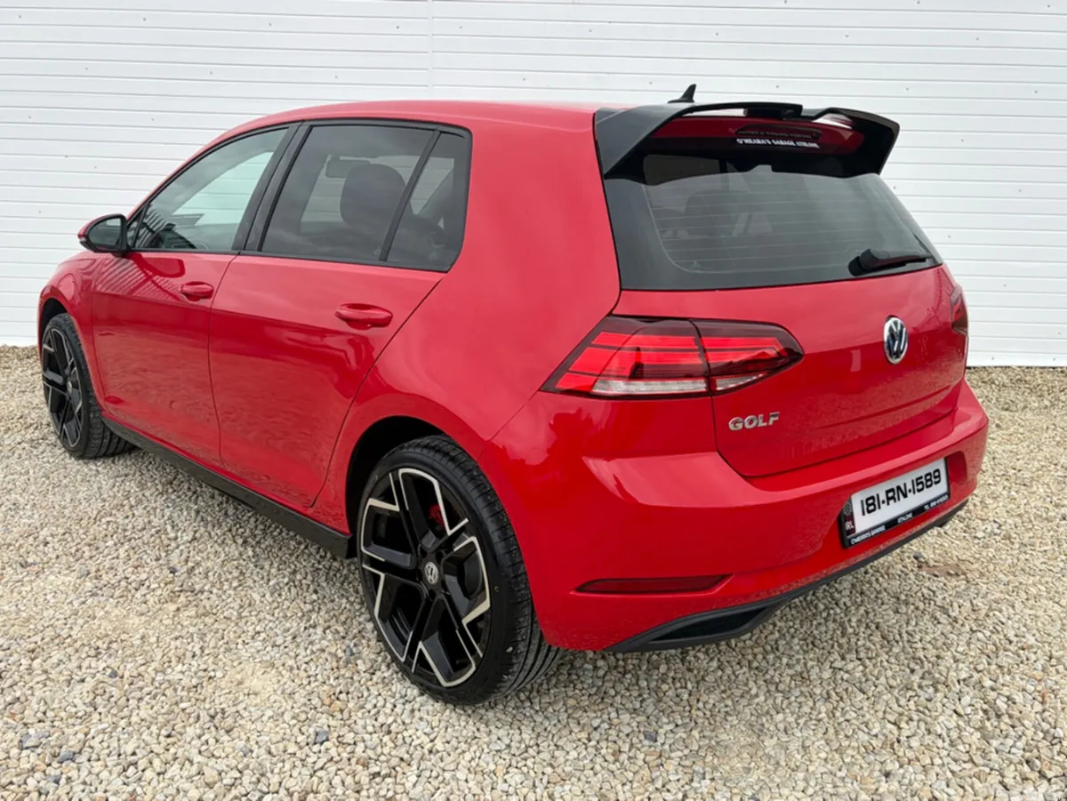 Volkswagen Golf Hatchback, Diesel, 2018, Red