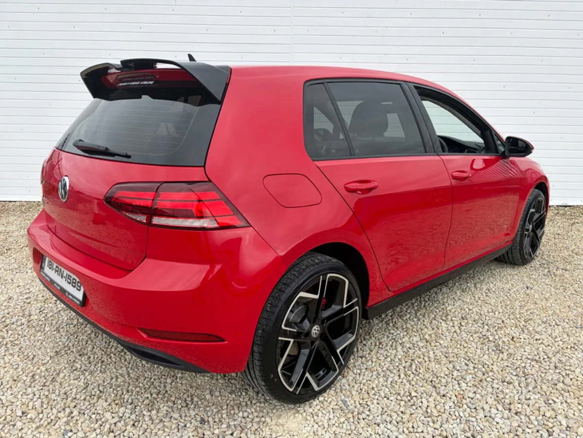 Volkswagen Golf Hatchback, Diesel, 2018, Red
