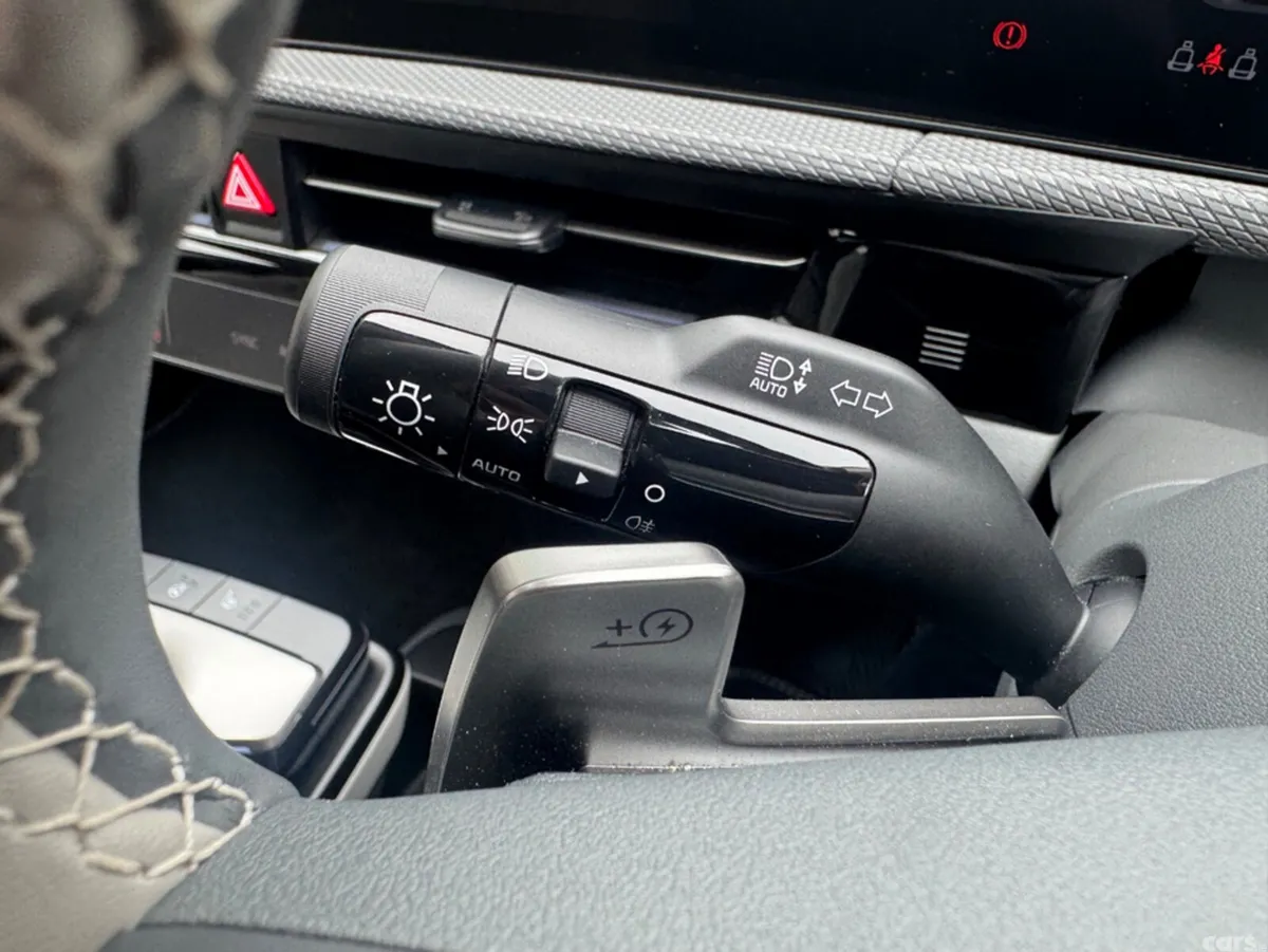 Kia EV6 Hatchback, Electric, 2025, Black