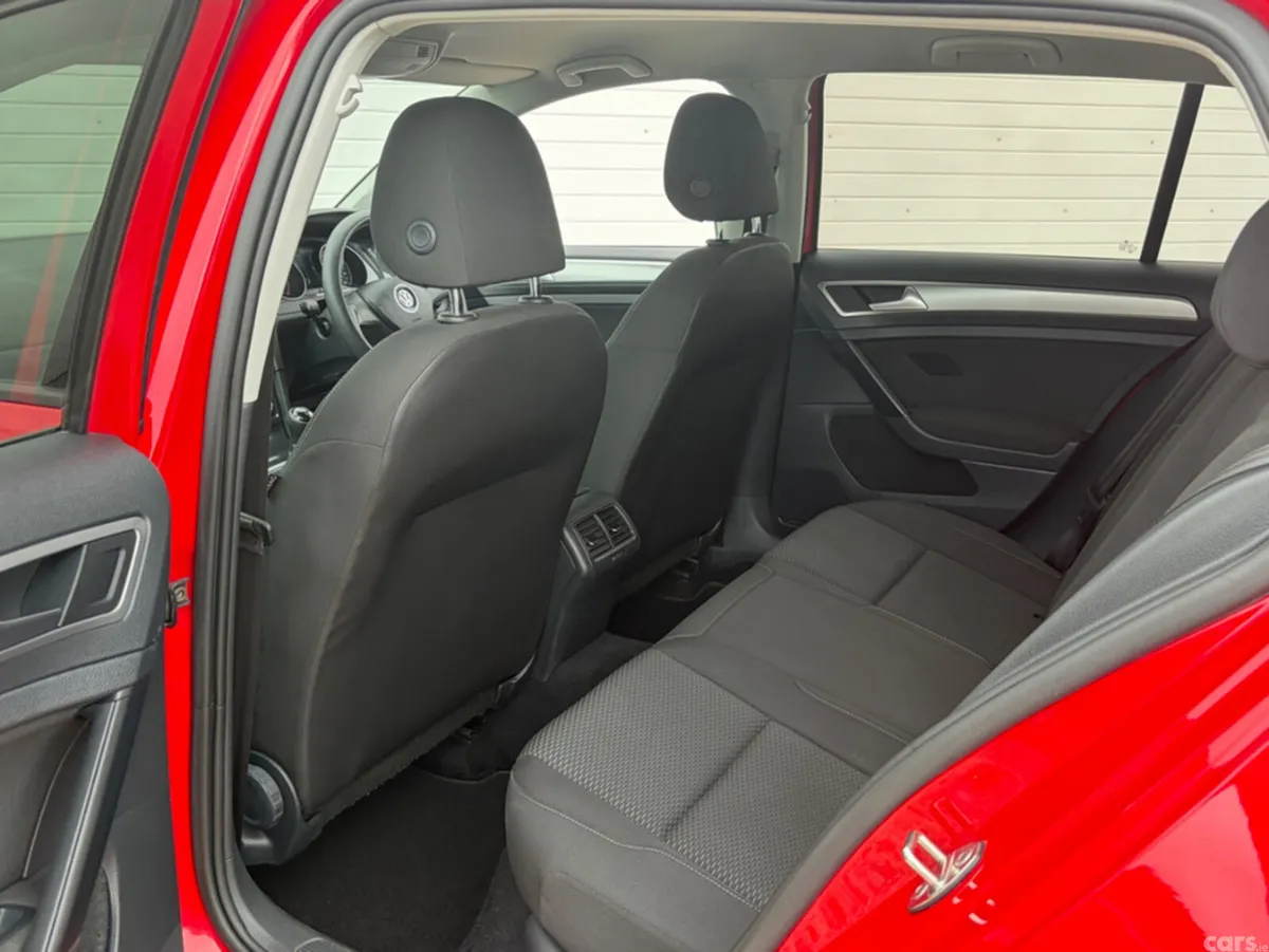Volkswagen Golf Hatchback, Diesel, 2018, Red