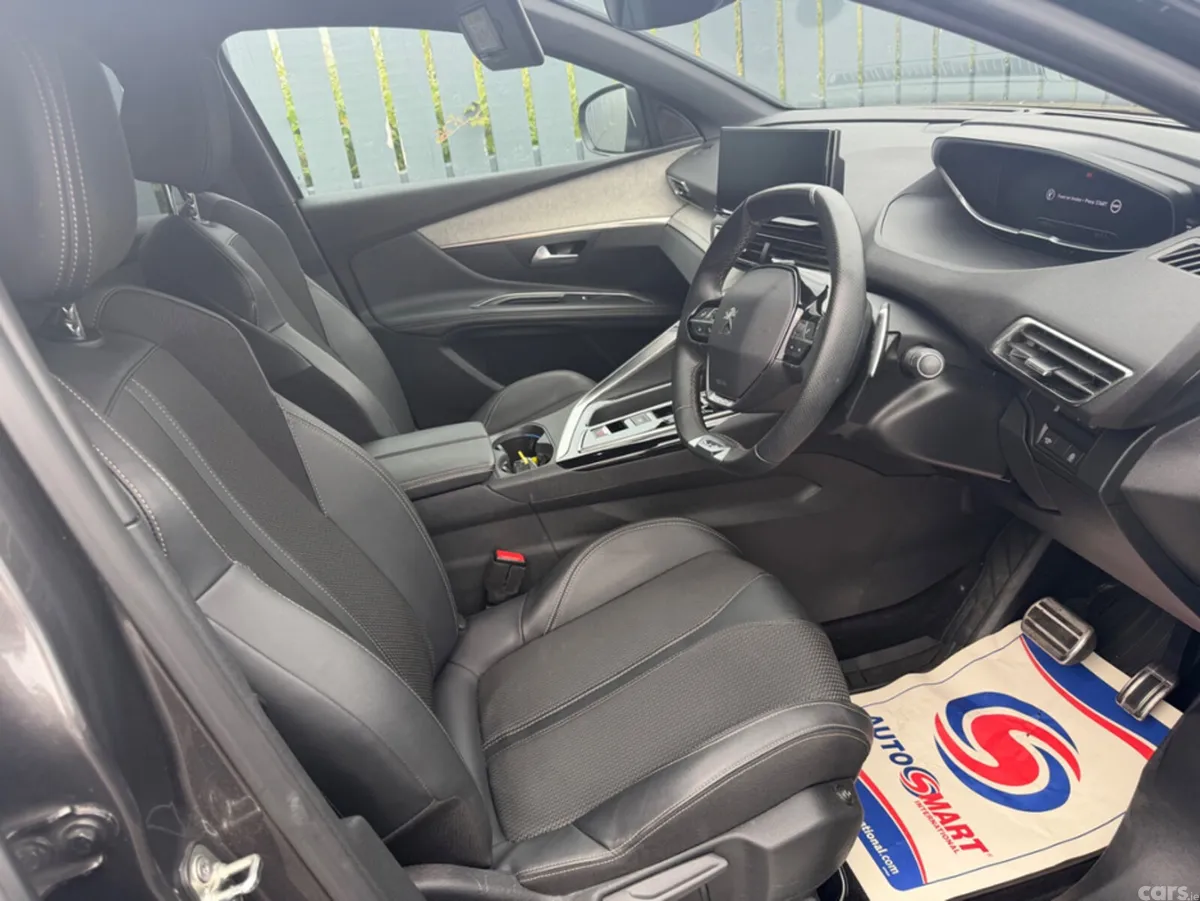 Peugeot 3008 SUV, Diesel, 2024, Grey