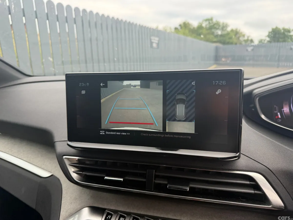 Peugeot 3008 SUV, Diesel, 2024, Grey
