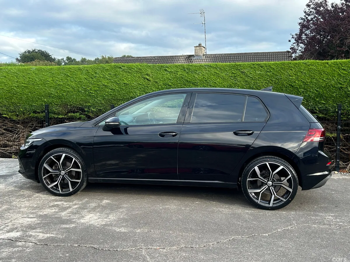 Volkswagen Golf Hatchback, Petrol, 2023, Black