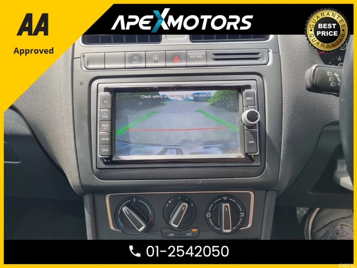 Volkswagen Polo Hatchback, Petrol, 2015, White