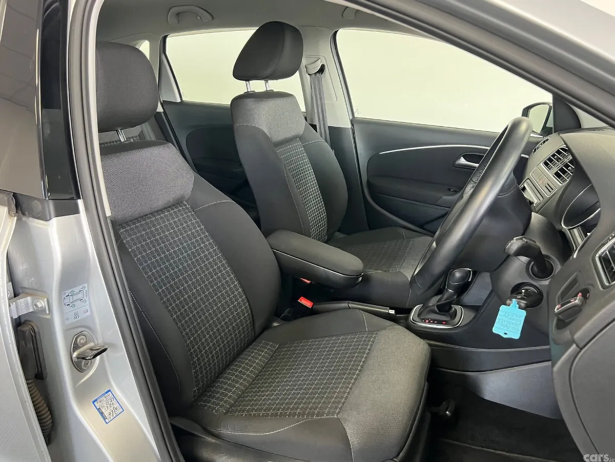 Volkswagen Polo Hatchback, Petrol, 2017, Silver