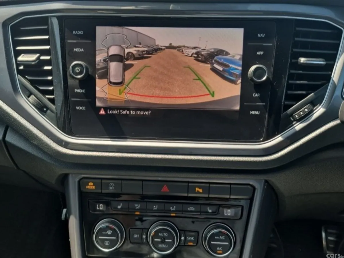 Volkswagen T-Roc SUV, Diesel, 2021, White