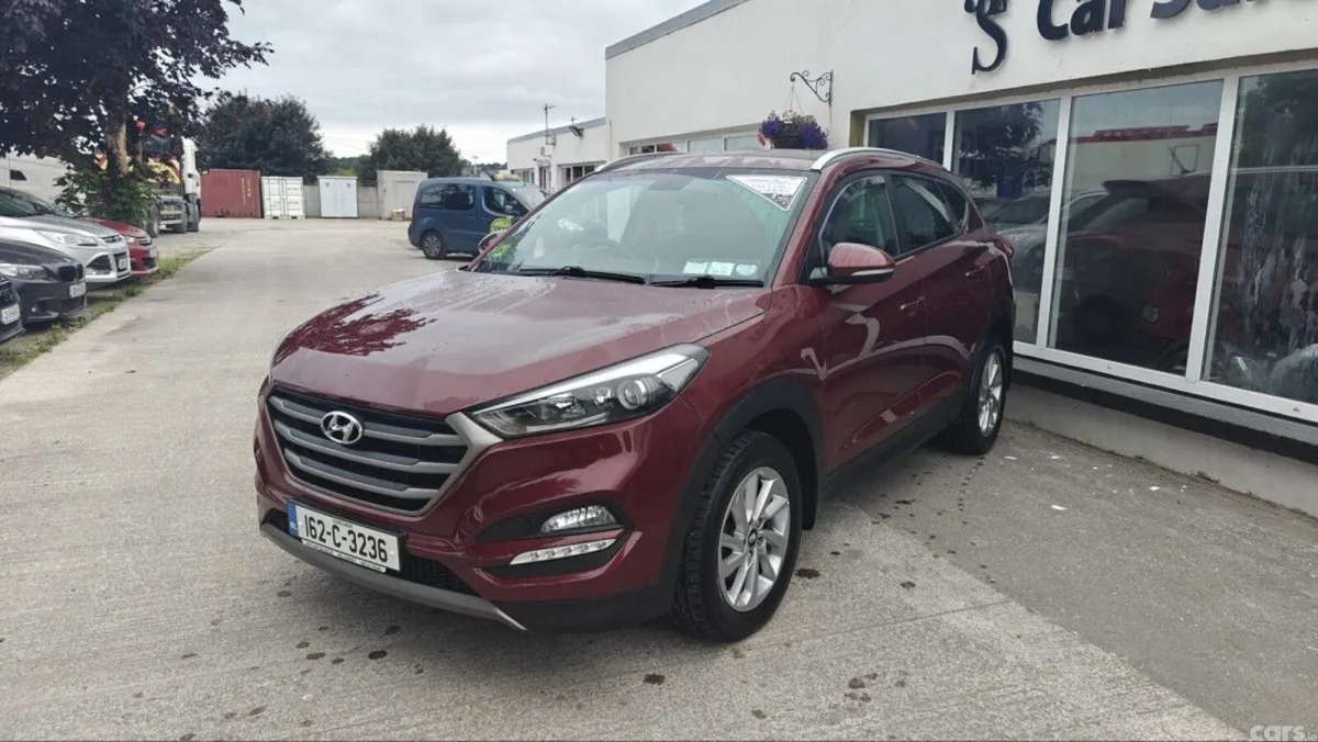 Hyundai Tucson SUV, Diesel, 2016, Red