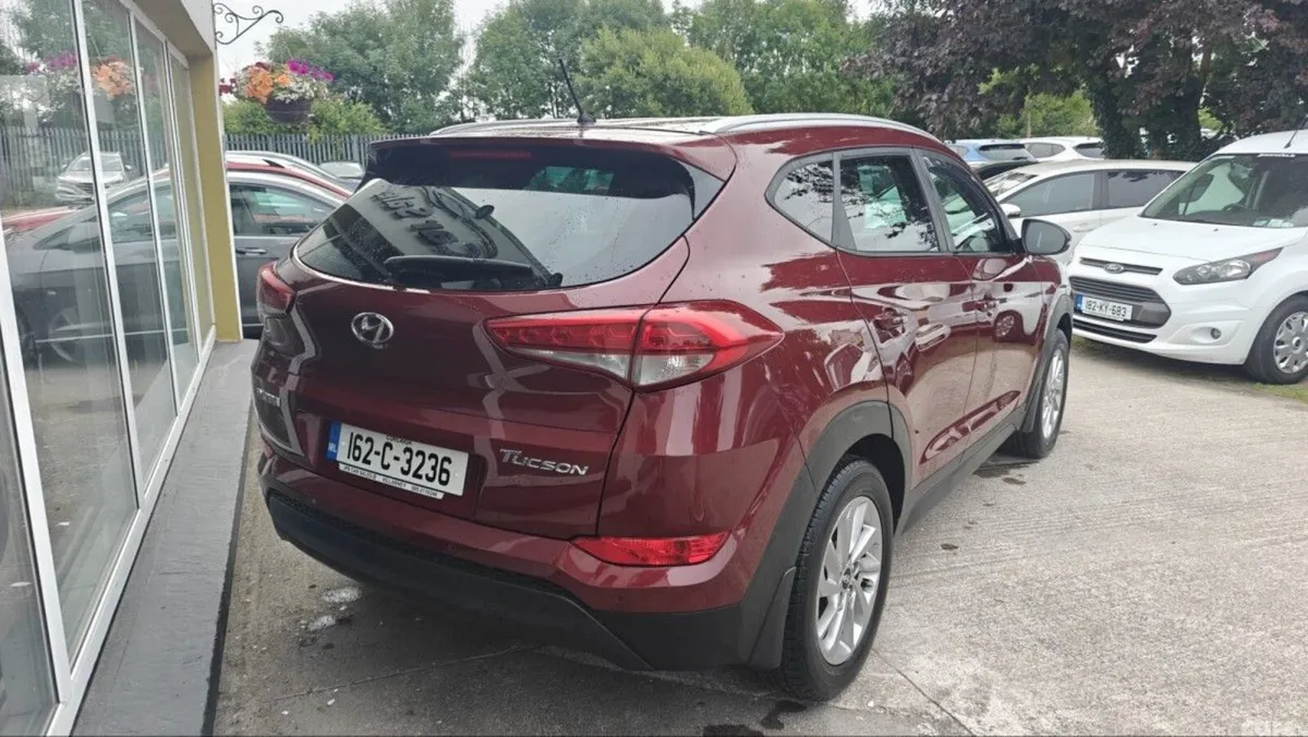 Hyundai Tucson SUV, Diesel, 2016, Red