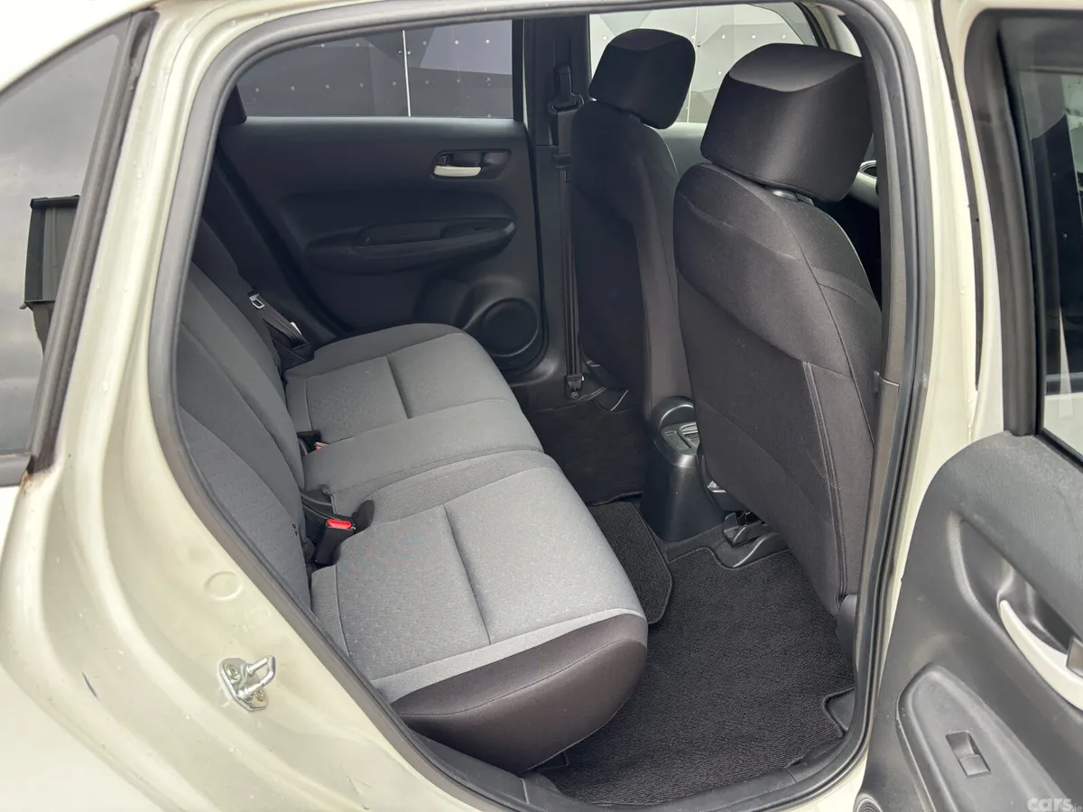 Honda Fit Hatchback, Petrol Hybrid, 2020, White