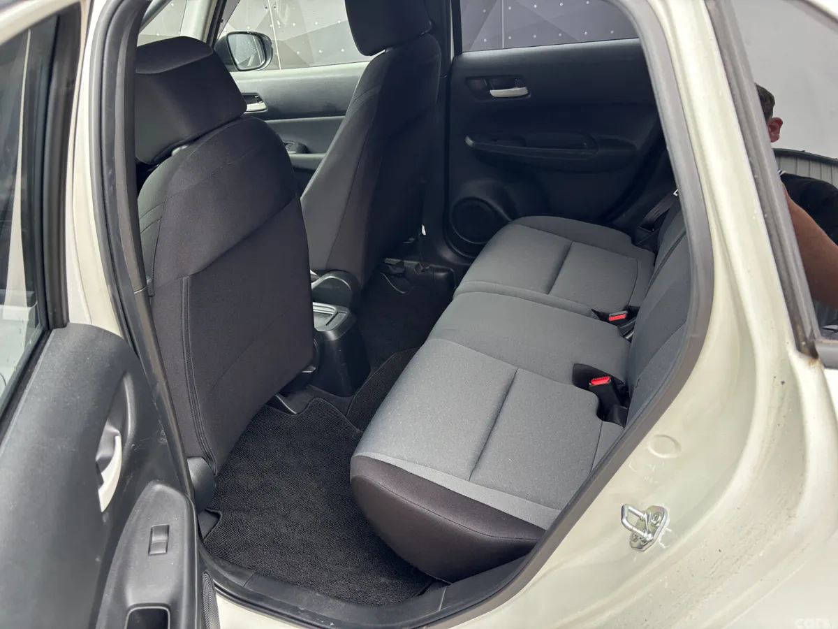 Honda Fit Hatchback, Petrol Hybrid, 2020, White