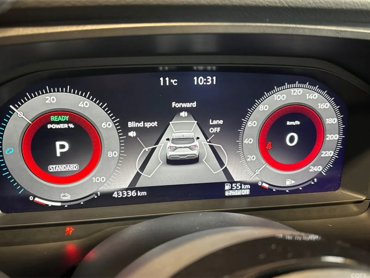 Nissan Qashqai MPV, Petrol Hybrid, 2024, White