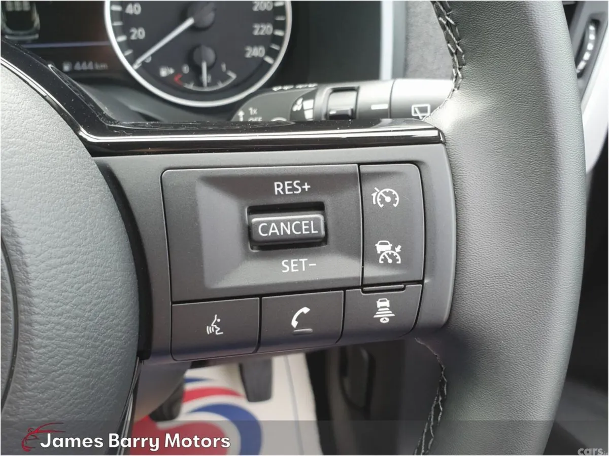 Nissan Qashqai SUV, Petrol, 2026, Green