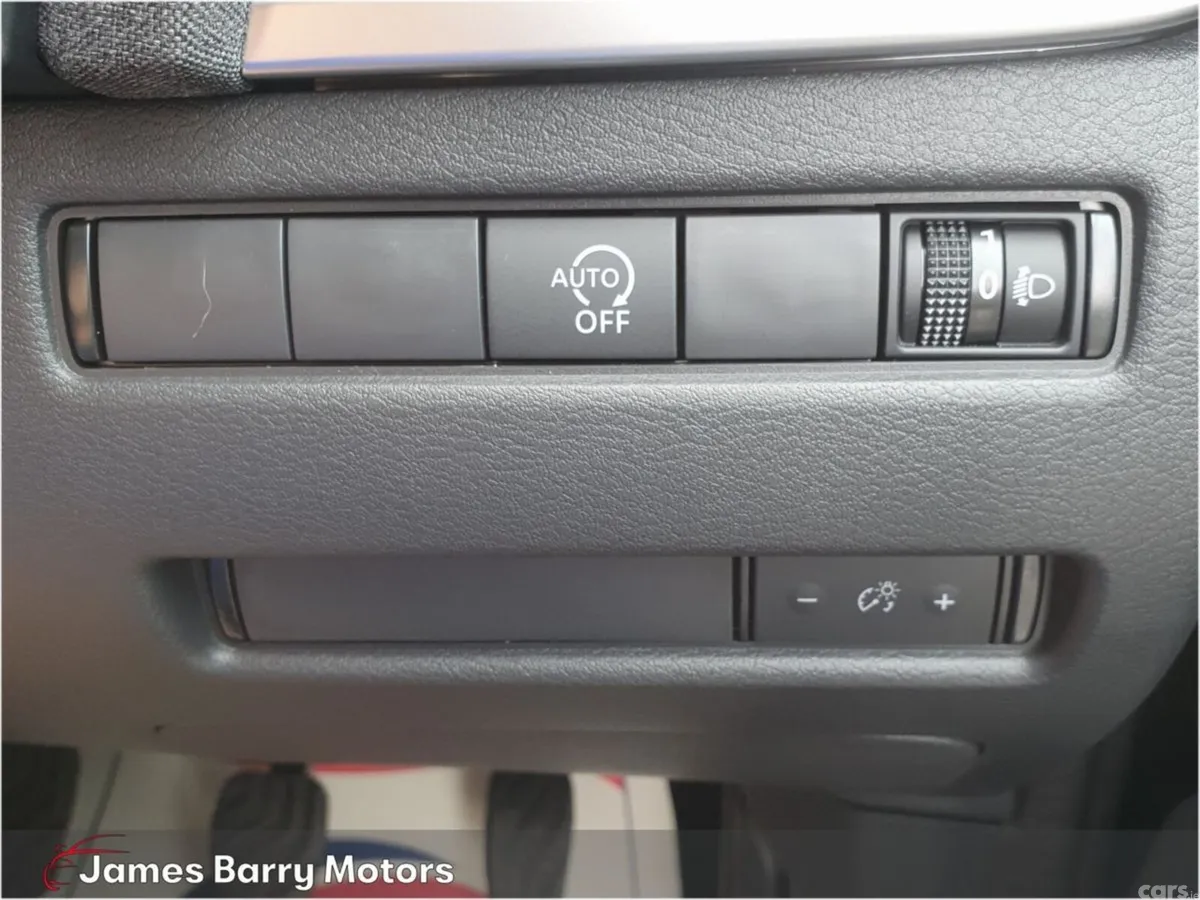 Nissan Qashqai SUV, Petrol, 2026, Green