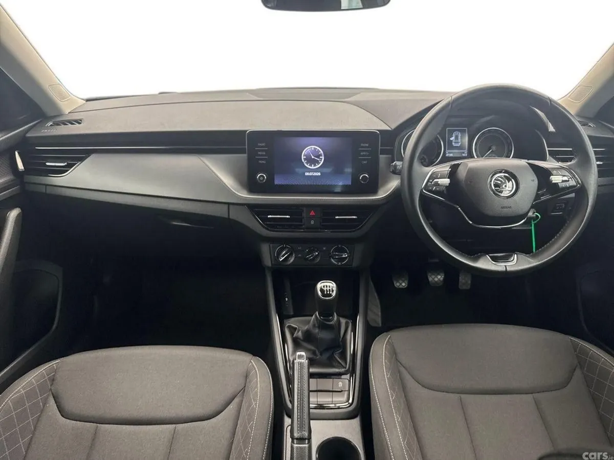 Skoda Kamiq Hatchback, Petrol, 2024, Grey