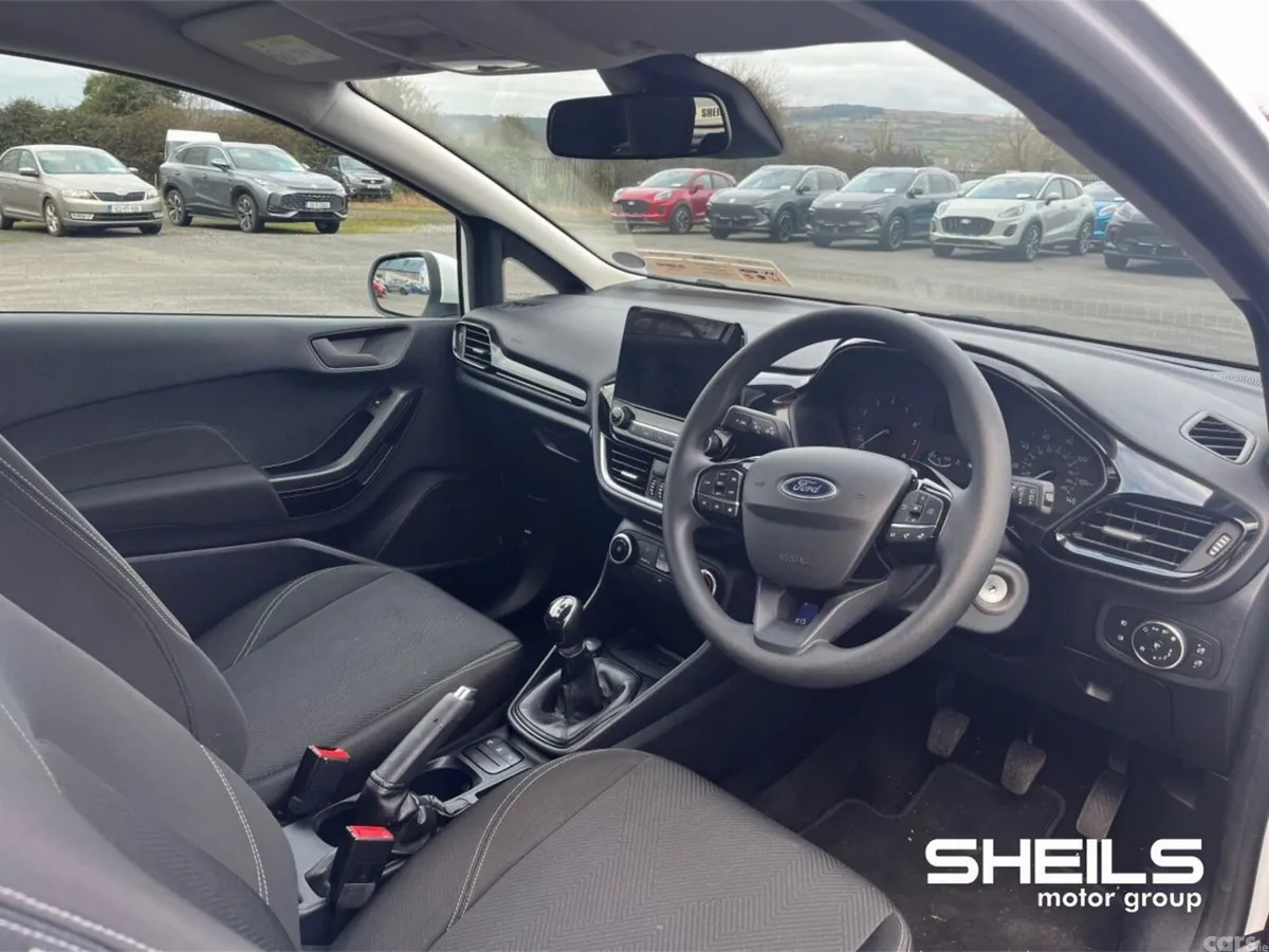 Ford Fiesta Hatchback, Petrol, 2022, White