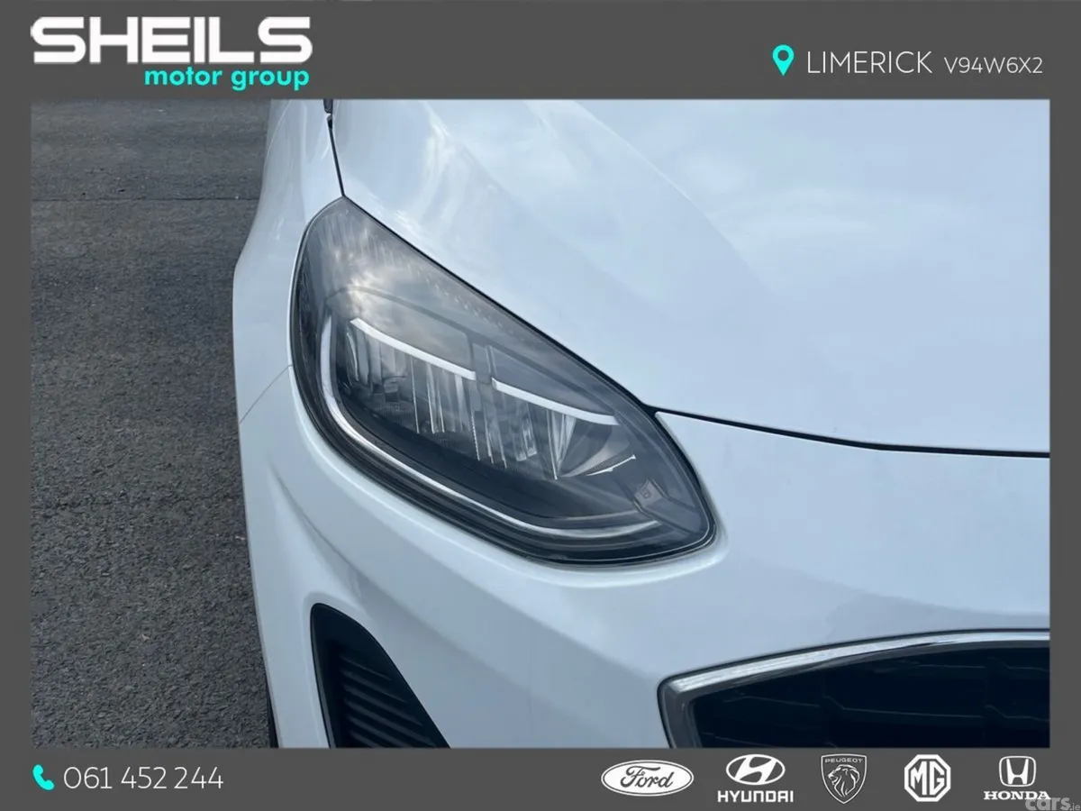 Ford Fiesta Hatchback, Petrol, 2022, White