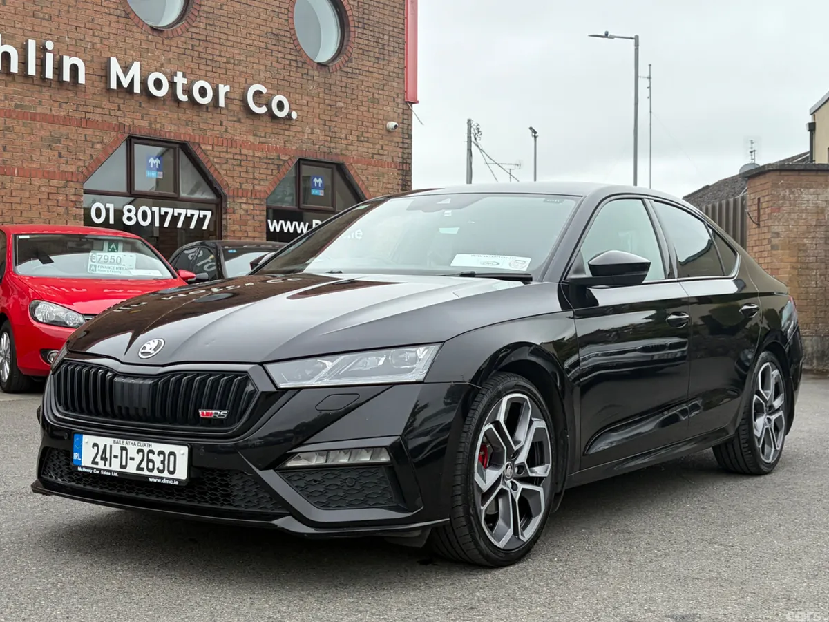 Skoda Octavia Saloon, Diesel, 2024, Black