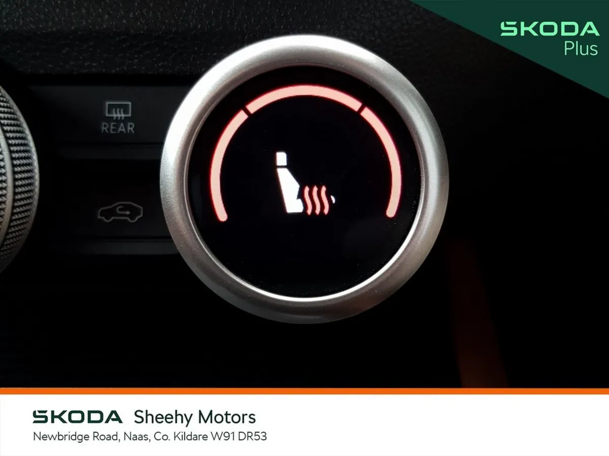 Skoda Superb Saloon, Diesel, 2025, Black