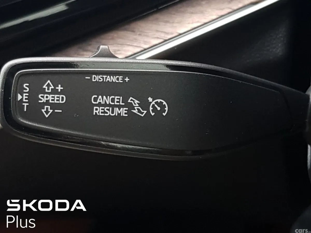 Skoda Superb Saloon, Diesel, 2025, Black