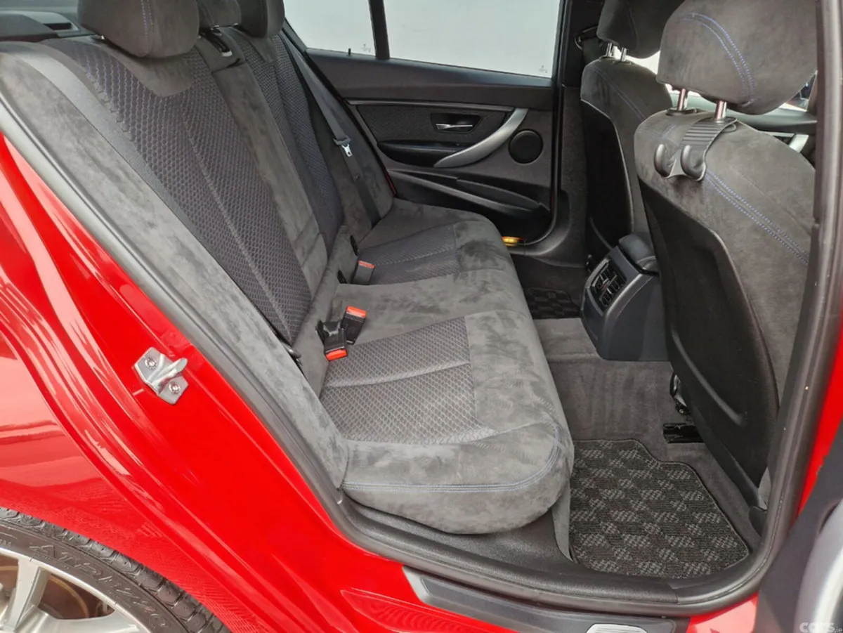 BMW 3-Series Saloon, Diesel, 2013, Red