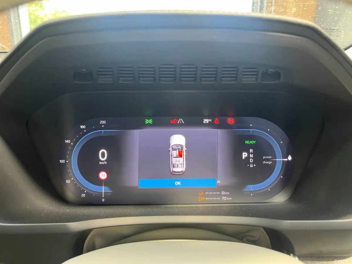 Volvo XC90 SUV, Petrol Plug-in Hybrid, 2025, White