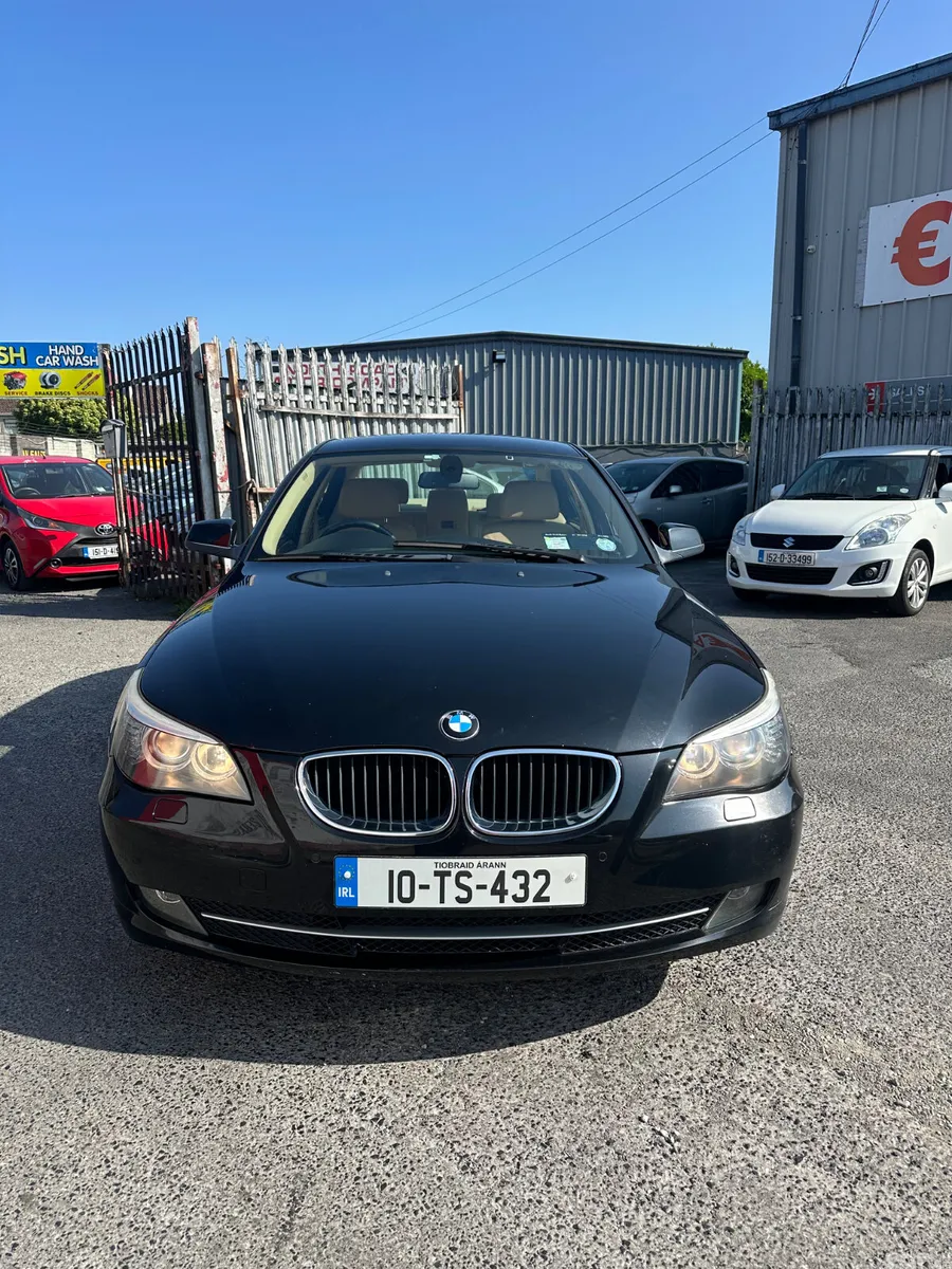BMW 5-Series Saloon, Diesel, 2010, Black