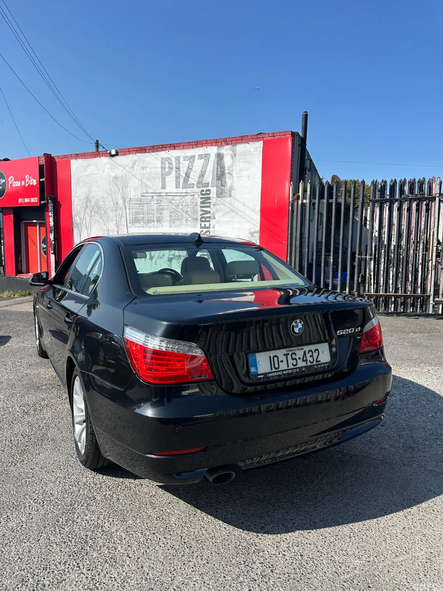 BMW 5-Series Saloon, Diesel, 2010, Black