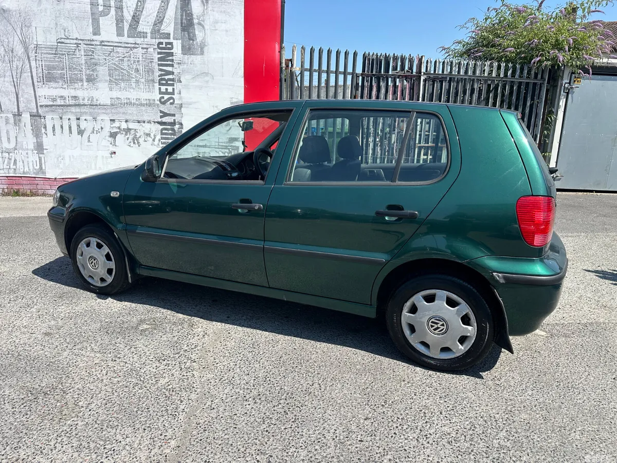 Volkswagen Polo Hatchback, Petrol, 2001, Green