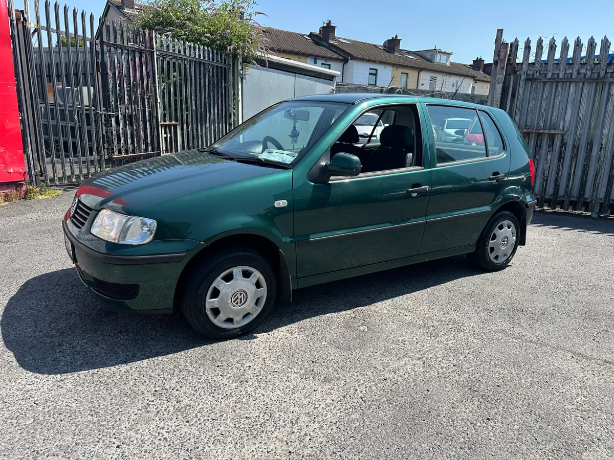 Volkswagen Polo Hatchback, Petrol, 2001, Green