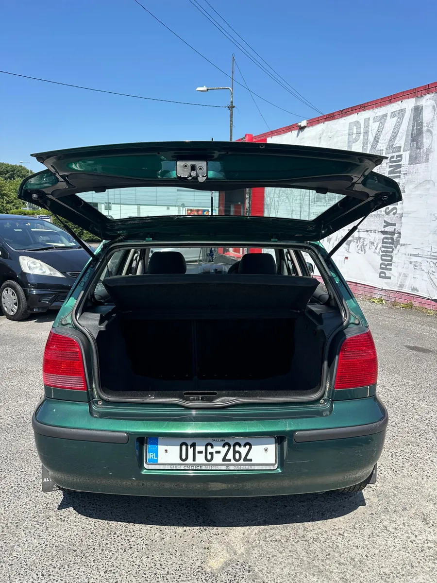 Volkswagen Polo Hatchback, Petrol, 2001, Green