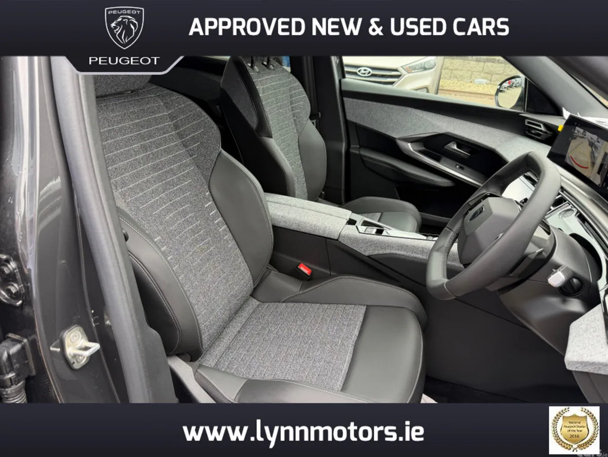 Peugeot 5008 MPV, Petrol, 2026, Grey