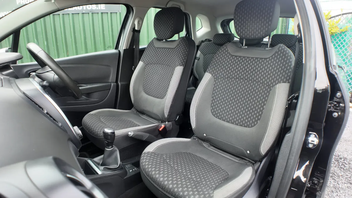 Renault Captur Hatchback, Diesel, 2018, Black