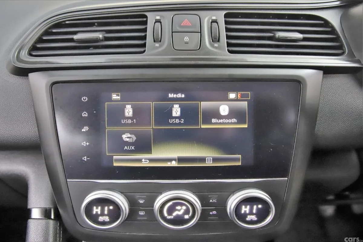 Renault Kadjar SUV, Diesel, 2021, Grey