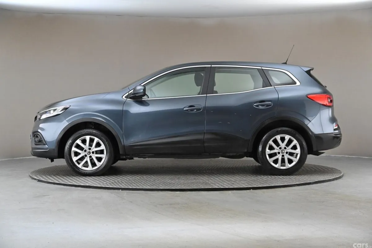 Renault Kadjar SUV, Diesel, 2021, Grey