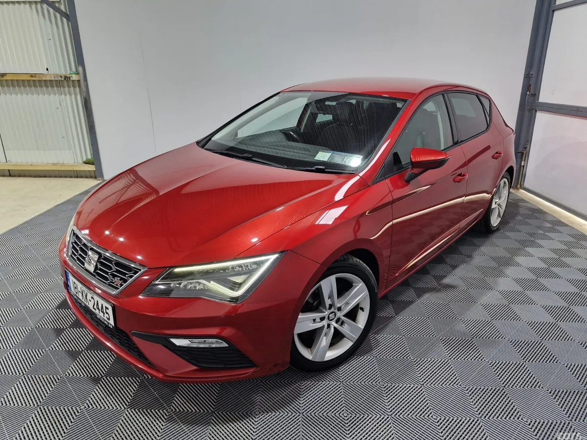 SEAT Leon Hatchback, Diesel, 2018, Red