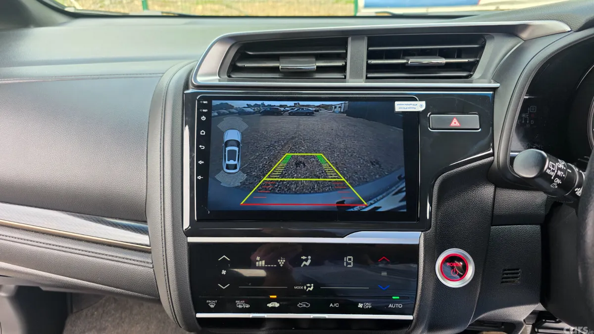 Honda Fit Hatchback, Petrol Hybrid, 2018, Silver