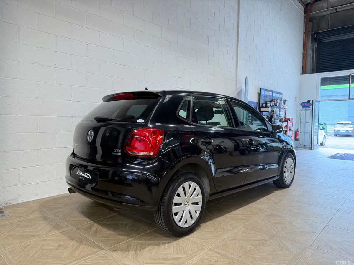 Volkswagen Polo Hatchback, Petrol, 2013, Black