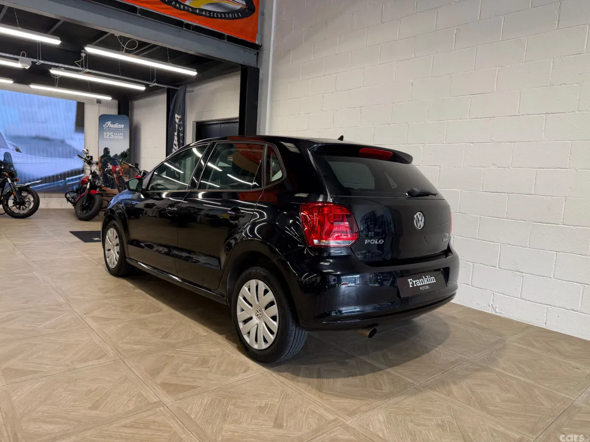 Volkswagen Polo Hatchback, Petrol, 2013, Black