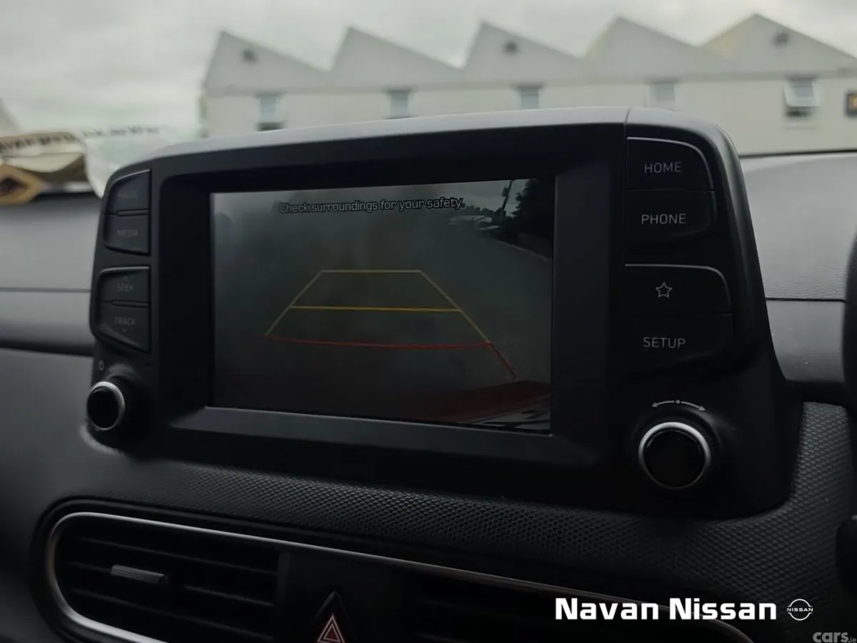 Hyundai KONA MPV, Petrol, 2019, Red