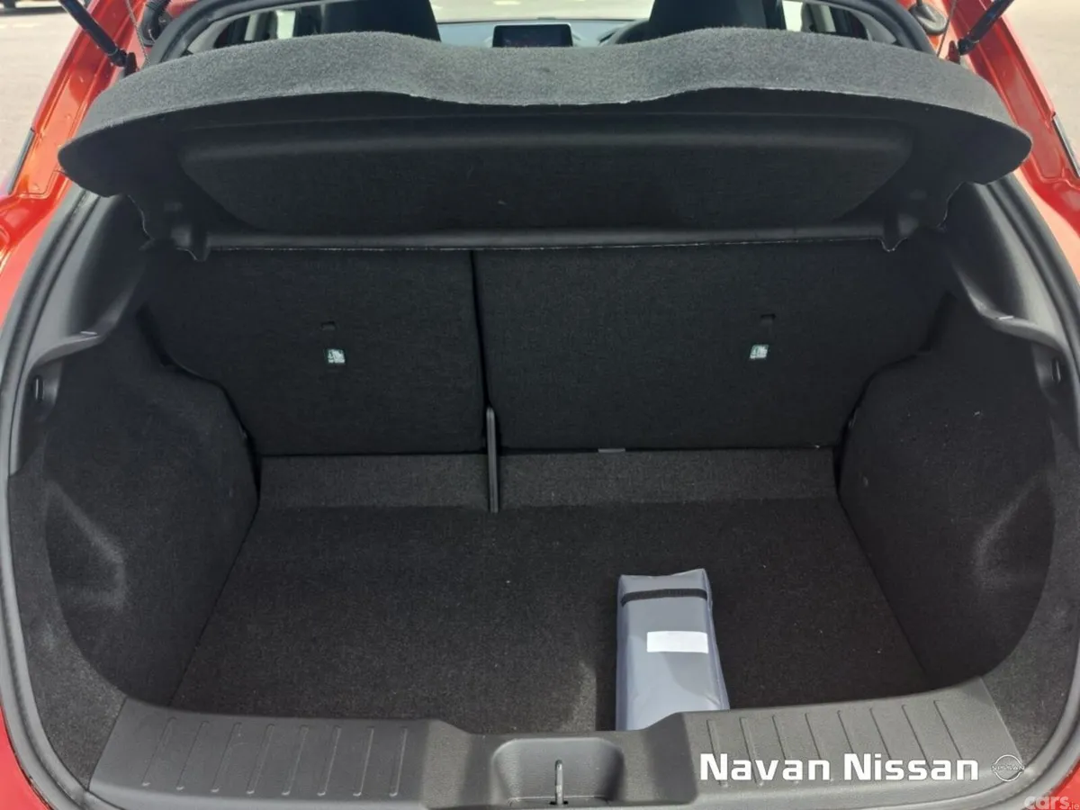 Nissan Juke SUV, Petrol, 2022, Red