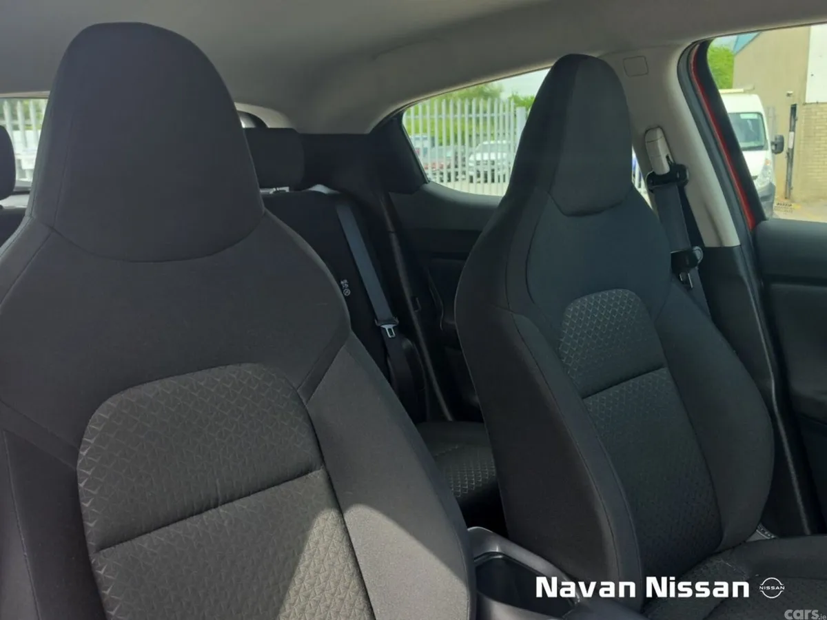 Nissan Juke SUV, Petrol, 2022, Red