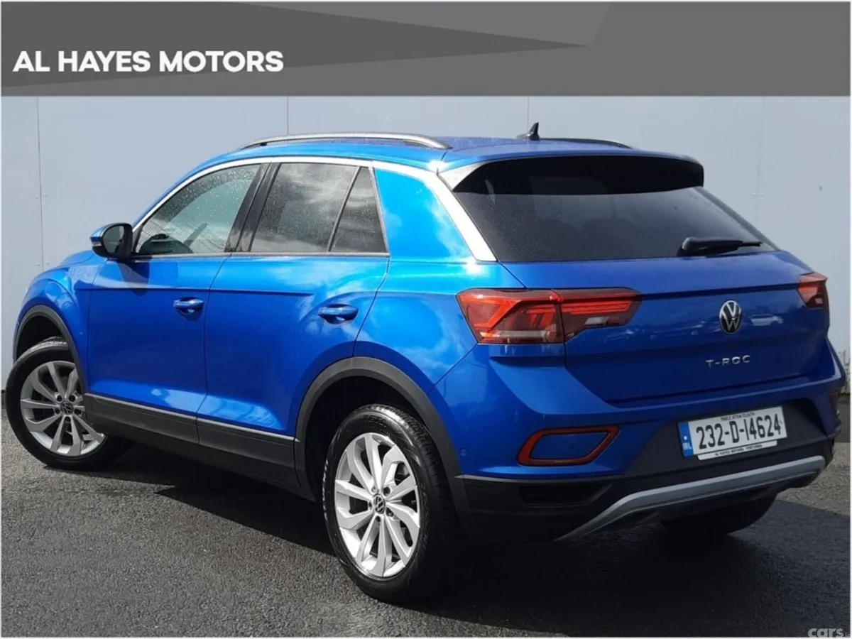 Volkswagen T-Roc SUV, Diesel, 2023, Blue