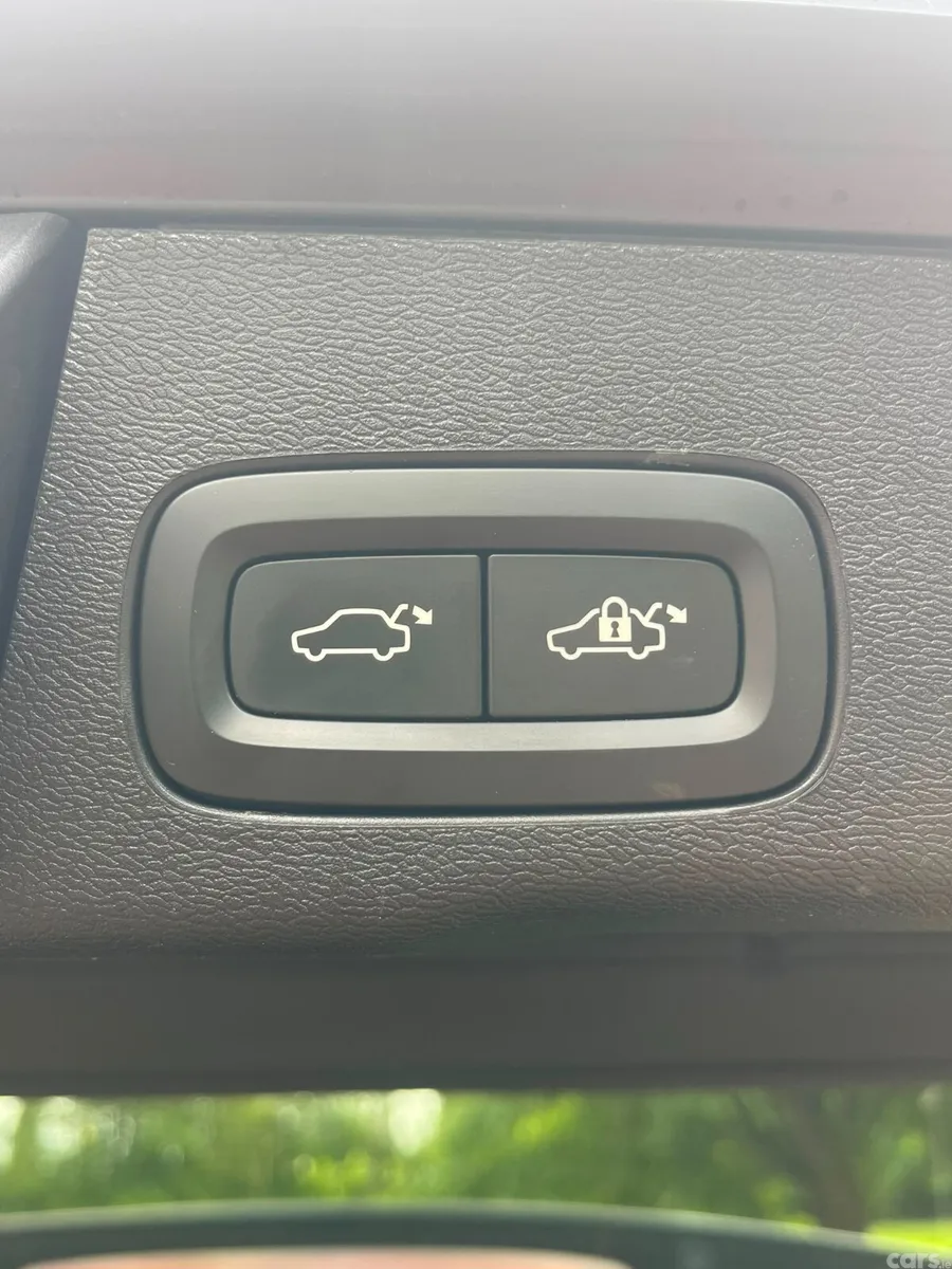 Volvo XC60 SUV, Diesel, 2019, Black