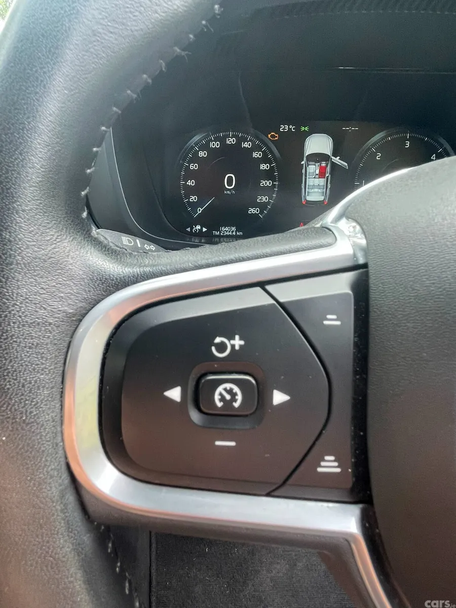 Volvo XC60 SUV, Diesel, 2019, Black