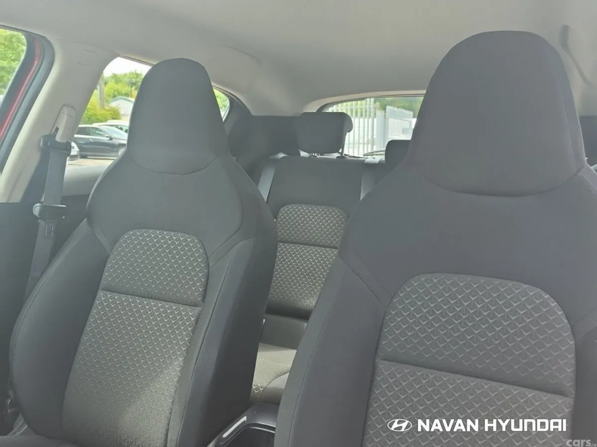 Nissan Juke SUV, Petrol, 2022, Red
