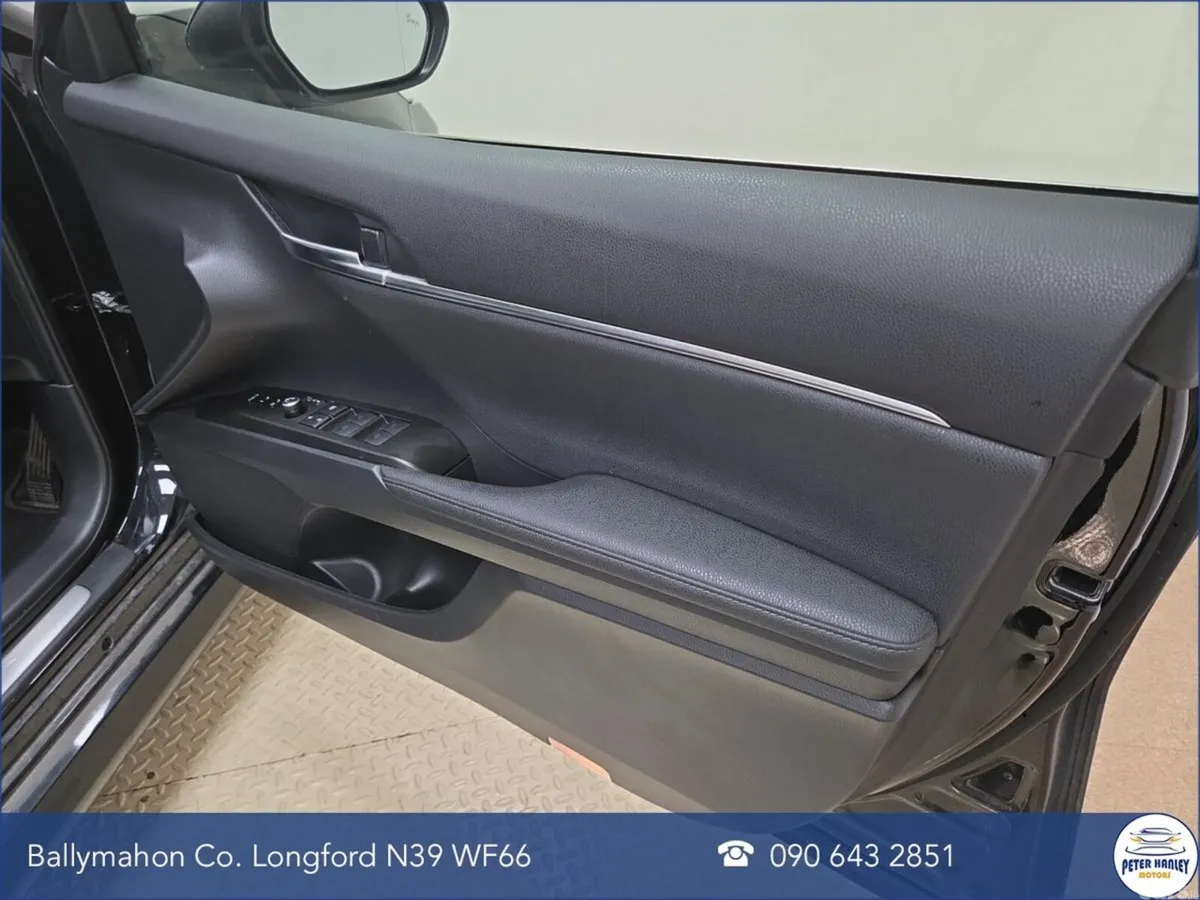 Toyota Camry Saloon, Petrol Hybrid, 2024, Black