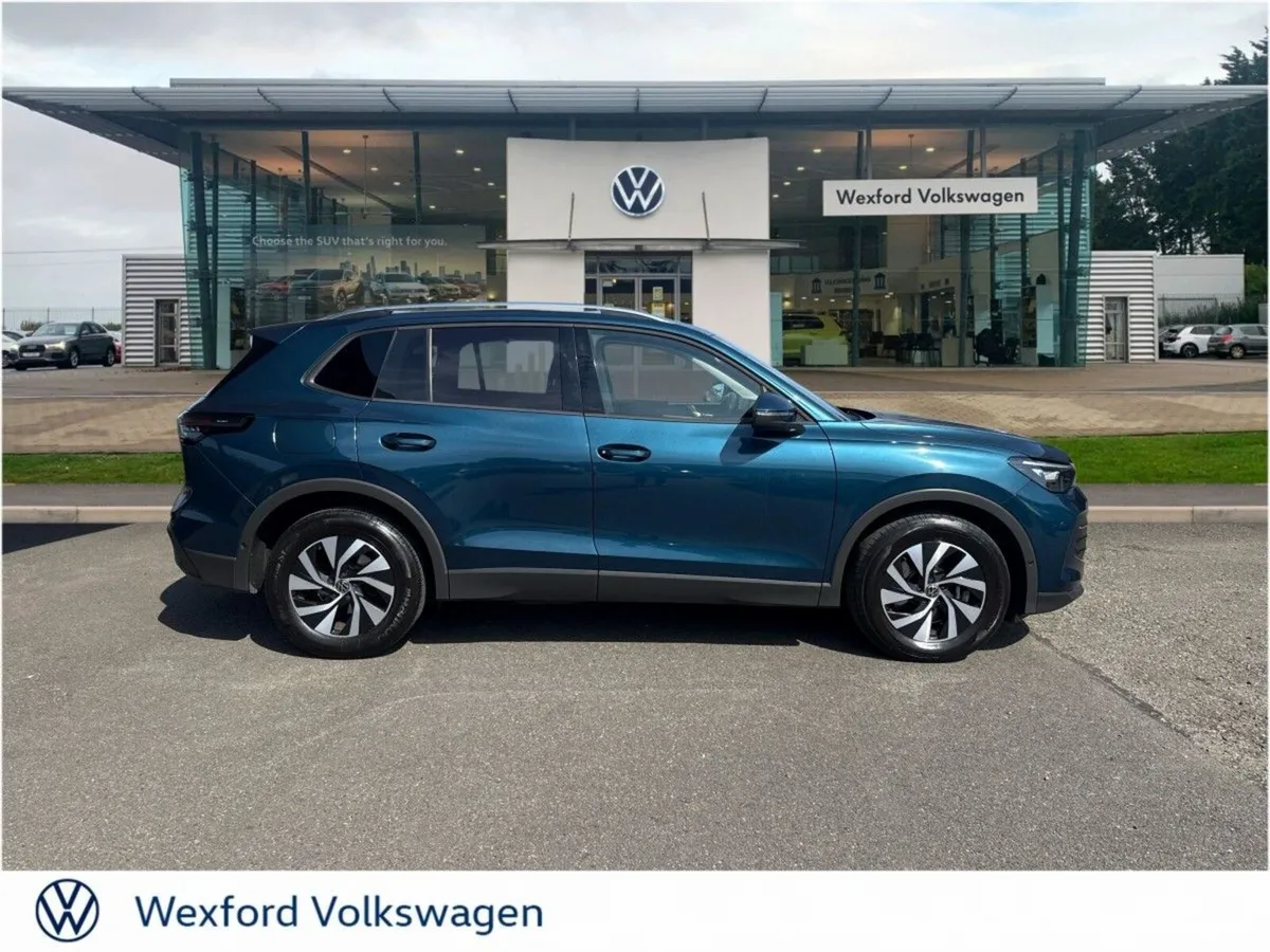 Volkswagen Tiguan SUV, Diesel, 2024, Blue