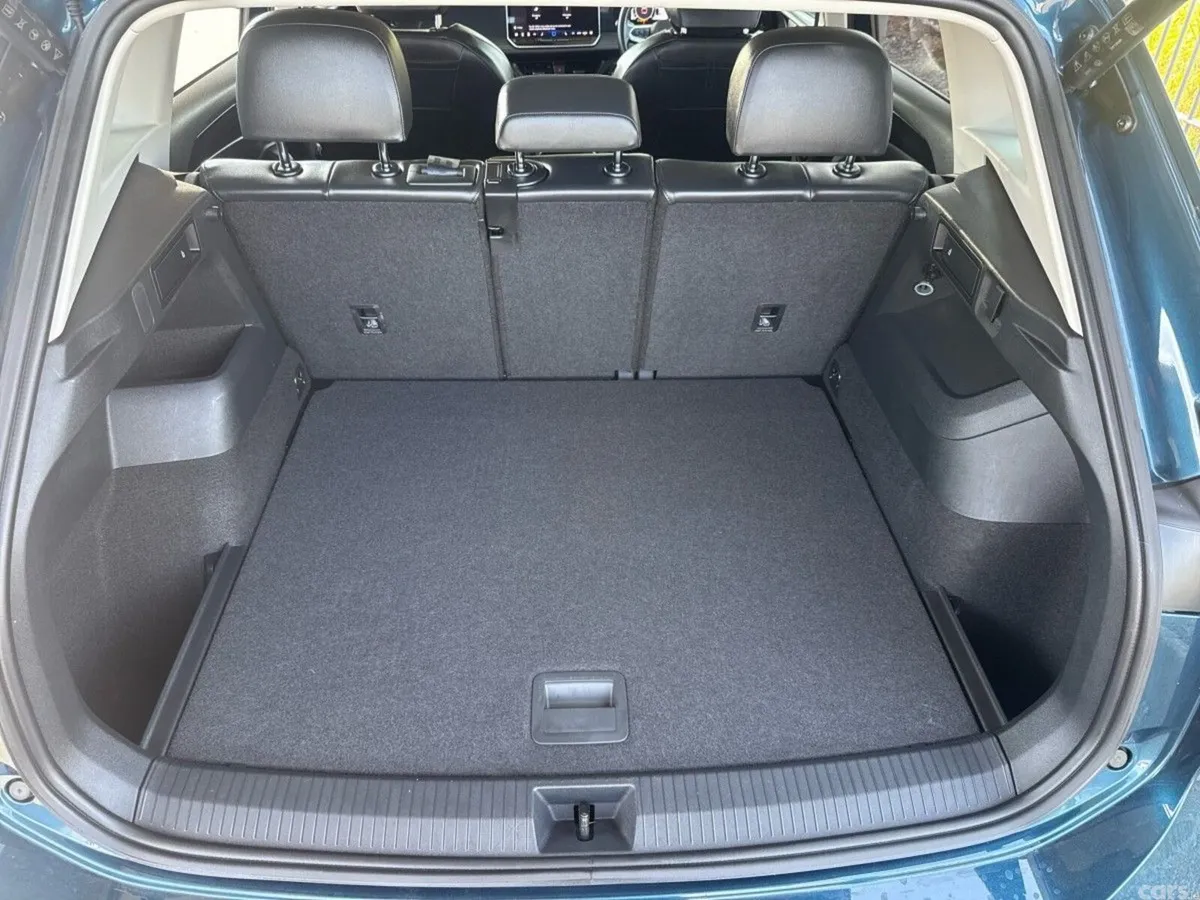 Volkswagen Tiguan SUV, Diesel, 2024, Blue